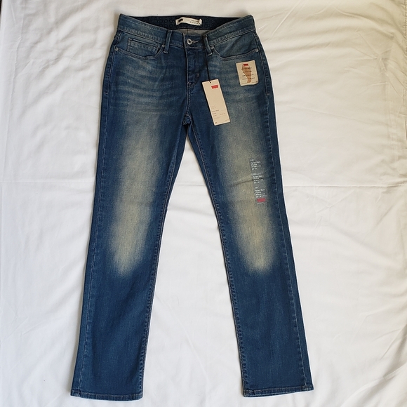 Levi's Denim - NWT Levis 525 Perfect Waist Stright Leg Jeans
